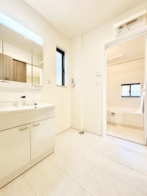 ���̑��@�L�X�Ƃ�Ƃ�̂��郉���h���[�X�y�[�X