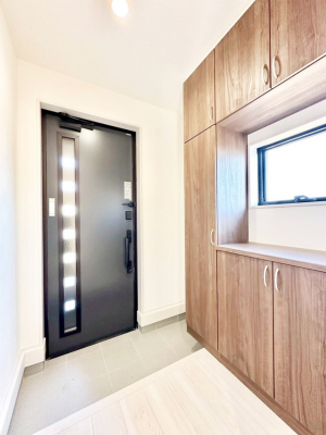 ���ց@���ʔ��͂��Ƒ��̎ʐ^��G�߂̃C���e���A�ŏ���I�Ƃ��ĉ��o�ł��܂�