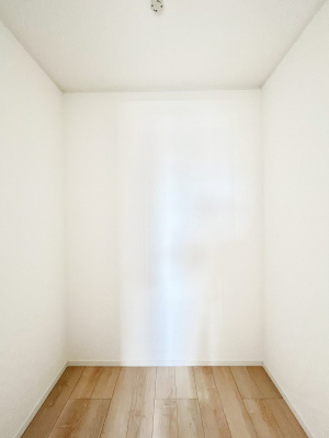 ̑@EH[NCN[[bg̊pŐԃXbL  