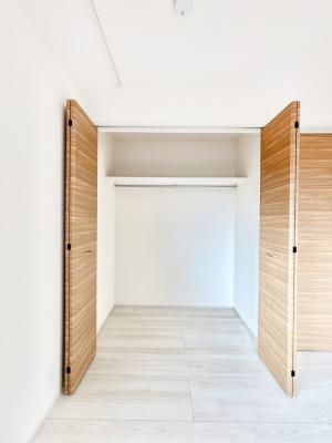 [@m̃N[[bgBŝŌ̈ߗނ܂܂B