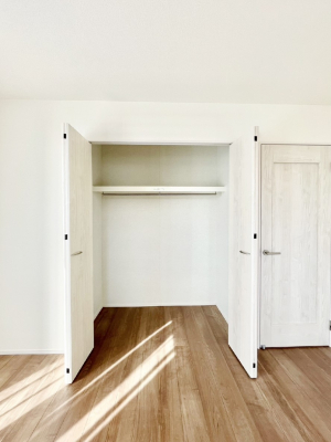 ���[�@�����Ղ�̎��[�X�y�[�X�ŉ��K�ɕ�点���� �@