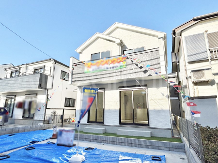 ���n�O�ώʐ^�@�������ꂽ�O�ρA�㎿�ȏZ��Ԃ��L���鎺���͉i�����S���ĉ߂�����Z���ł��B 