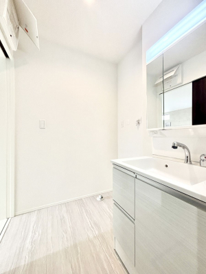 ���ʑ�E���ʏ��@���邢���ʏ��͖����̐g�x�x���y�����ł����Ⴂ�����ł��B