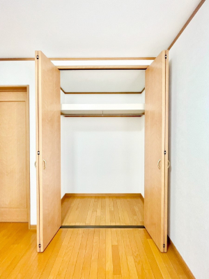 [@m̃N[[bgBŝŌ̈ߗނ܂܂B