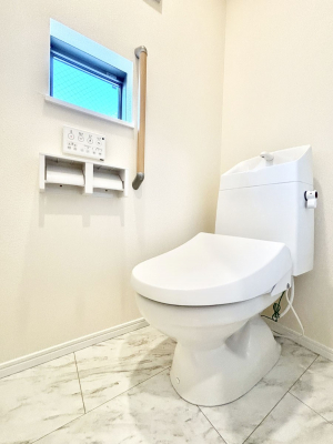 gC@gC1K2KꂼɔzuĂĂƂĂ֗łB 