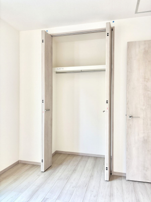 ���[�@�����Ղ�̎��[�X�y�[�X�ŉ��K�ɕ�点���� 