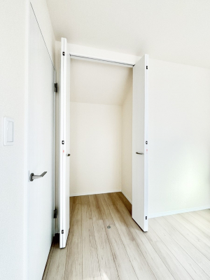 ���[�@�S�����N���[�[�b�g�t��