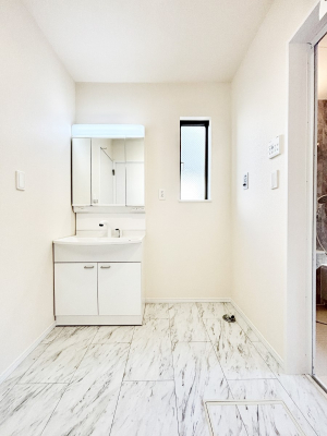 ���̑��@�L�X�Ƃ�Ƃ�̂��郉���h���[�X�y�[�X