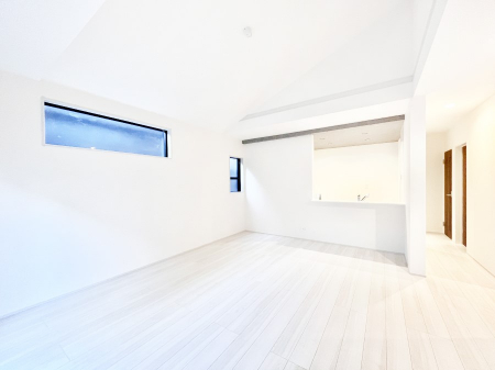 ���r���O�@�Z�ޕ��̌��������o�����A�C���e���A���l����̂��y���݂ȃ��r���O�ł��I