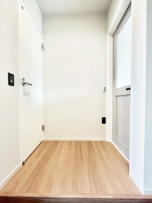 ���ց@�Ƒ��̋A��₨�q�l�������������}���錺��