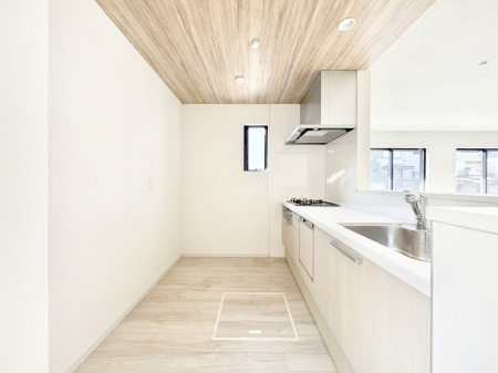 �L�b�`���@��Ƃ肠��L�b�`���ł͂��Ƒ��Ɗy�������������ł��܂��B