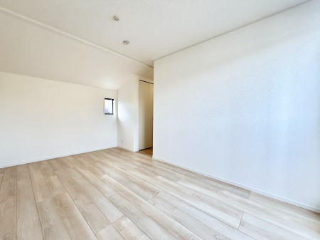 q@q܂̂ƂĂIߗނ̐ڂɕ֗ȃN[[bgt̗mI