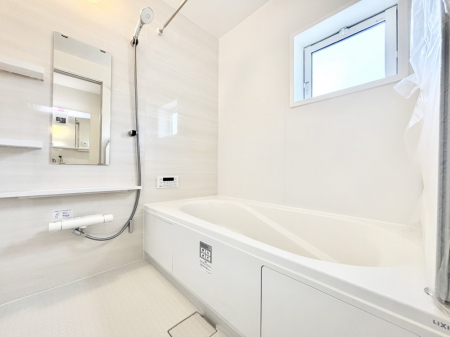 �����@����̔�������Ă���閾�邢�������̂���o�X���[��