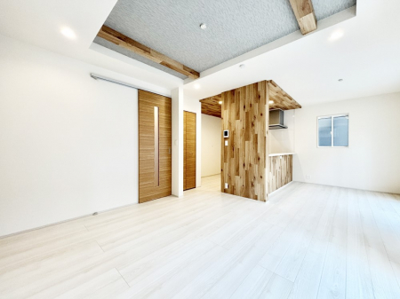 rO@Ƒ̓₩Șbŕ܂閾邢rO