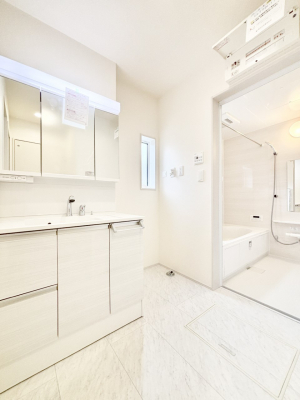 ̑@LXƂƂ̂郉h[Xy[XB  