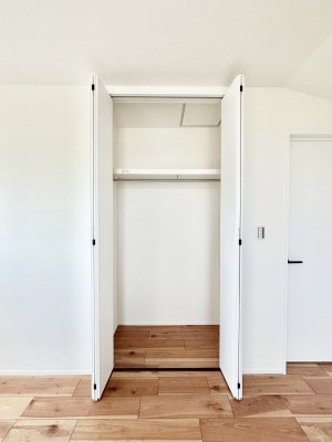 [@m̃N[[bgBŝŌ̈ߗނ܂܂B  