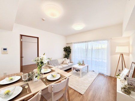 rO@Ƒ̓₩Șbŕ܂閾邢rO     