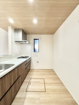 Lb`@u₩ȕʂ蔲Lb`B̂Ŗ邭Cɂ𗧂܂B