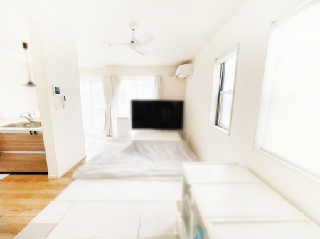 rO@Ƒ̓₩Șbŕ܂閾邢rO