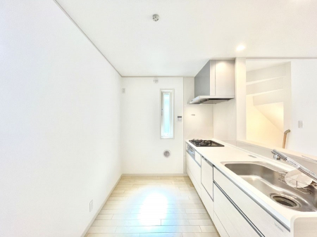 Lb`@Ƃ肠Lb`ł͂ƑƊył܂B