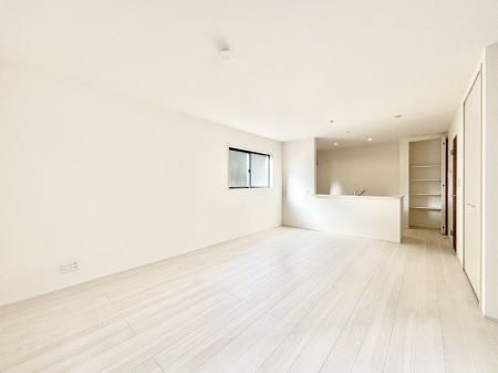 ���r���O�@���Ƒ��̓��₩�Șb�����ŕ�܂�閾�邢���r���O 