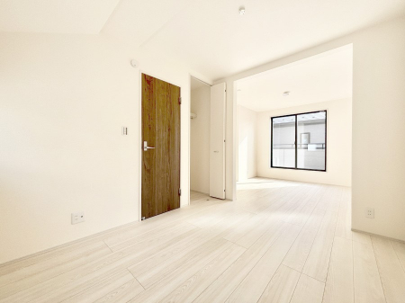 ���̑����ρ@�i�`�������ȃt���[�����O�͂ǂ�ȃC���e���A�ɂ��}�b�`�B  