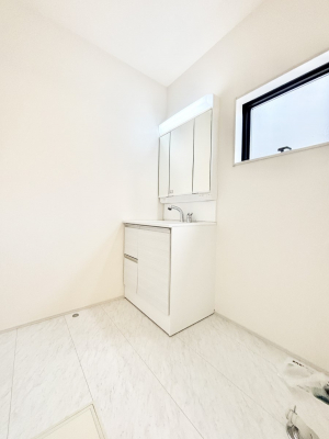 ���̑��@�L�X�Ƃ�Ƃ�̂��郉���h���[�X�y�[�X