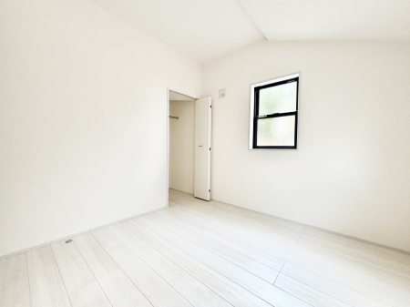 ���̑����ρ@�o���R�j�[���J�������v���X���Ă����m��