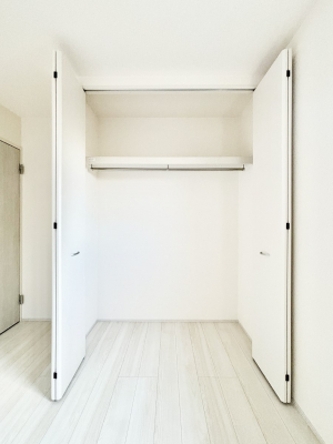 ���[�@�S�����N���[�[�b�g�t��