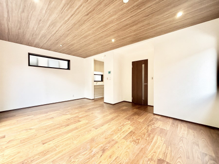 rO@Ƒ̓₩Șbŕ܂閾邢rO