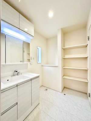 ���̑��@�L�X�Ƃ�Ƃ�̂��郉���h���[�X�y�[�X�@