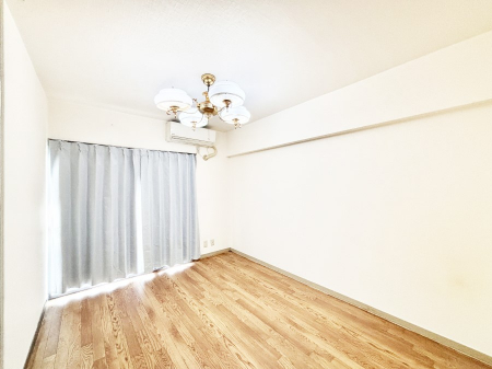 rO@傫ȑ炽Ղ̗zƕ郊rO