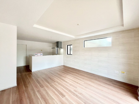 ���r���O�@�Z�ޕ��̌��������o�����A�C���e���A���l����̂��y���݂ȃ��r���O�ł��I �@