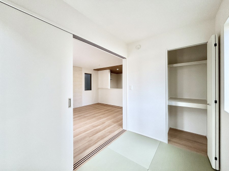 ̑ρ@_炩̋Ԃ́Aql̗Vя◈q̂ĂȂ̏ꏊƂďd󂵂܂B 