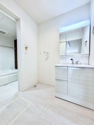 ̑@LXƂƂ̂郉h[Xy[XB  