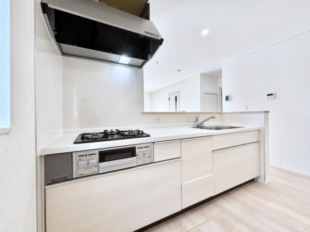 �L�b�`���@��Ƃ肠��L�b�`���ł͂��Ƒ��Ɗy�������������ł��܂��B