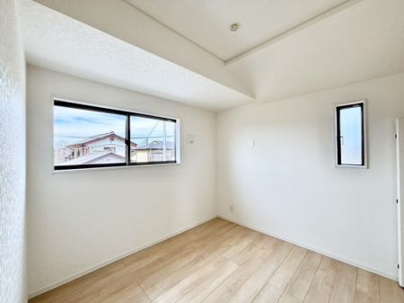 ���̑����ρ@2�ʍ̌����m�ۂ������邢��ԁB�Ƒ��݂�Ȃ����K�ȕ�炵����������݌v�ł��B