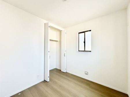 ���̑����ρ@�u�₩�ȓ��������������S�̂�D������ݍ���ł���܂�