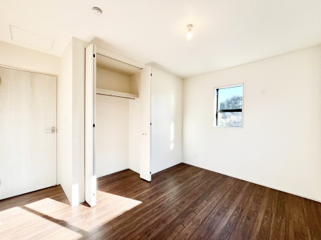 �q�������@�q�������ɂ��������߂Ȏ��[�X�y�[�X�����Ղ�̋���