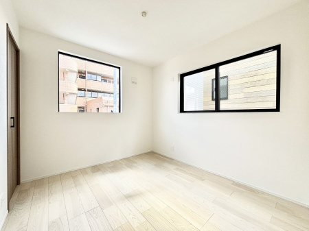 ���̑����ρ@�u�₩�ȓ��������������S�̂�D������ݍ���ł���܂�