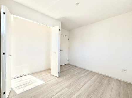 �q�������@�q�������ɂ��������߂Ȏ��[�X�y�[�X�����Ղ�̋���