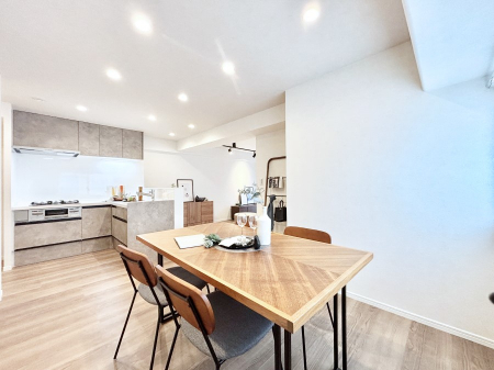 ̑ρ@HXy[XƂ났Xy[Xg₷vjOB