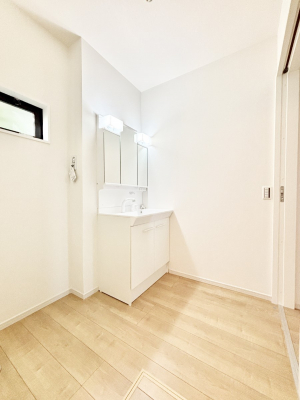 ���̑��@�L�b�`���Ƃ̓������l�����������W���݌v�ŖZ�������Ԃ̉Ǝ������N���N