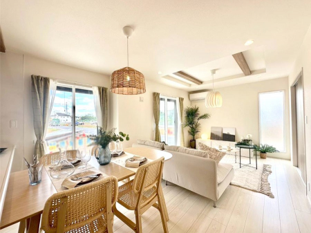 rO@Ƒc̎ԂȂ났̃rO_CjOB   