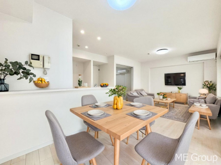 rO@͋Ĉkcj͉Ƒ݂Ȃ̉Kԁ@ƋCGł