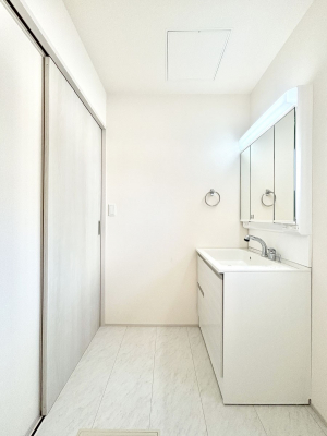 ���ʑ�E���ʏ��@���邢���ʏ��͖����̐g�x�x���y�����ł����Ⴂ�����ł��B