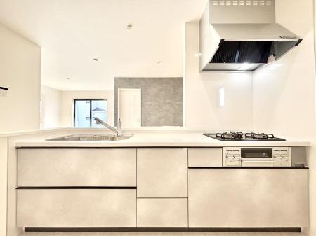 �L�b�`���@�������������I�ɁA�y�����I�V�X�e���L�b�`��  