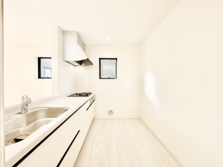 �L�b�`���@��Ƃ肠��L�b�`���X�y�[�X�ł�������H��̌�Еt�����X���[�Y�ɁI