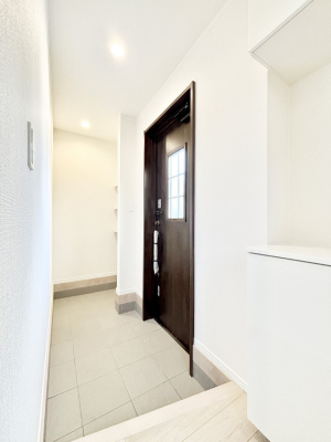 ���ց@��������z�����������錺��