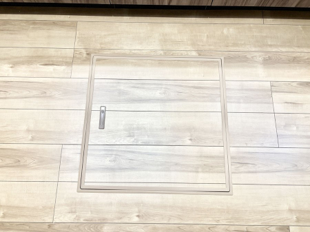 ̑ρ@[tIpiEpi̎[ɂ劈B